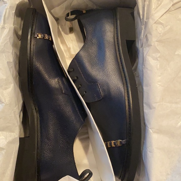 Salvatore Ferragamo signature women’s loafers - Picture 9 of 12